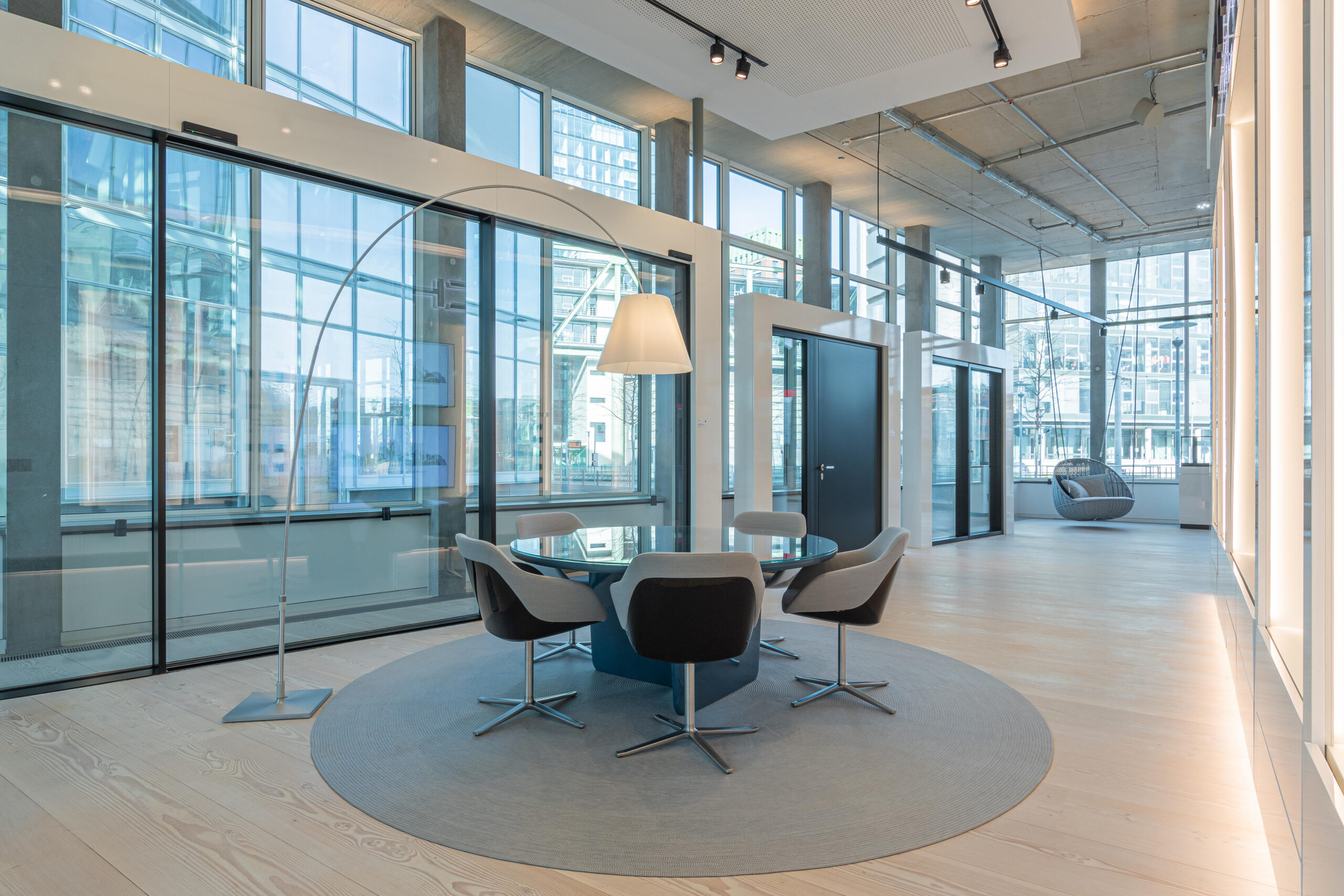 showroom-duesseldorf-5-image-data